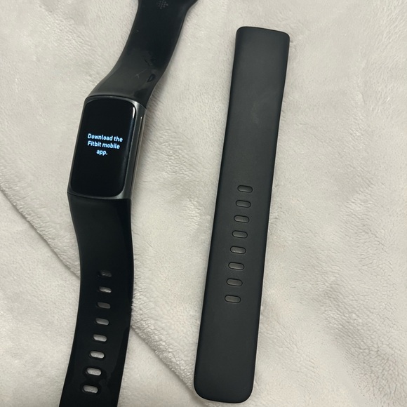 Fitbit Charge 5 - Picture 4 of 5